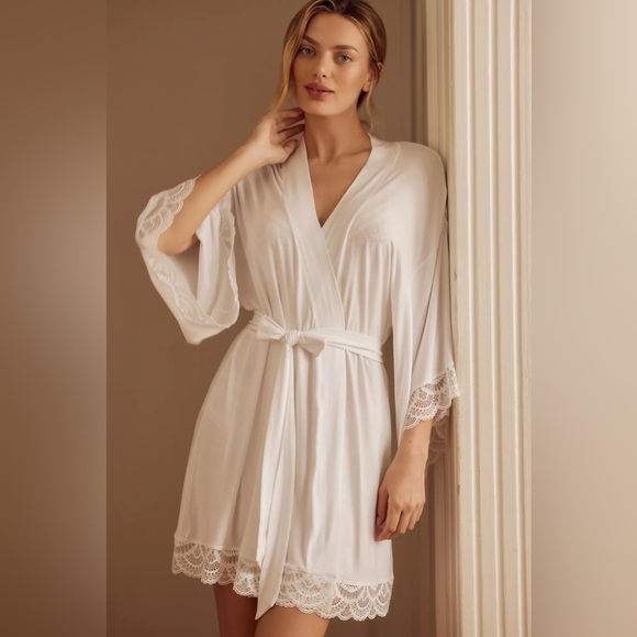 NWT Eberjey Mademoiselle Kimono Robe - Picture 1 of 4